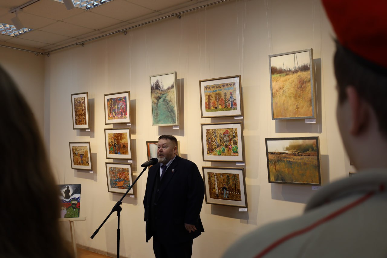 Персональная выставка картин Владислава Панова Персональная выставка картин Владислава Панова