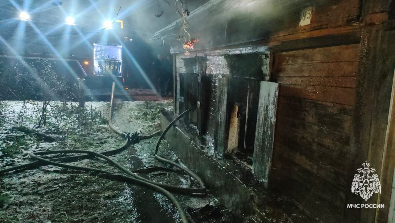 При пожаре в Туле погиб мужчина При пожаре в Туле погиб мужчина