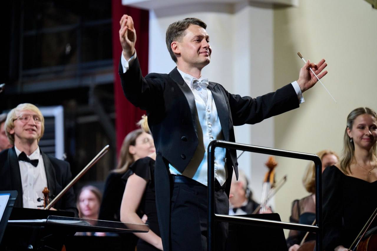 Дмитрий Миляев: Налаживаем международное сотрудничество: Тульский филармонический симфонический оркестр отправится на гастроли в Китай Дмитрий Миляев: Налаживаем международное сотрудничество: Тульский филармонический симфонический оркестр отправится на гастроли в Китай