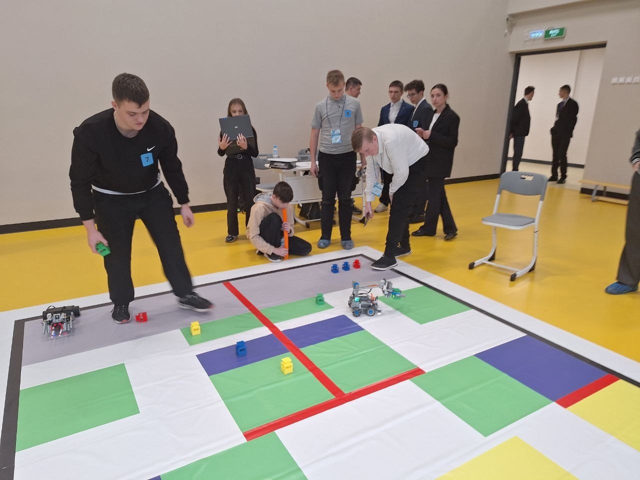 Новомосковск в числе лидеров Региональной олимпиады по робототехнике! Новомосковск в числе лидеров Региональной олимпиады по робототехнике!