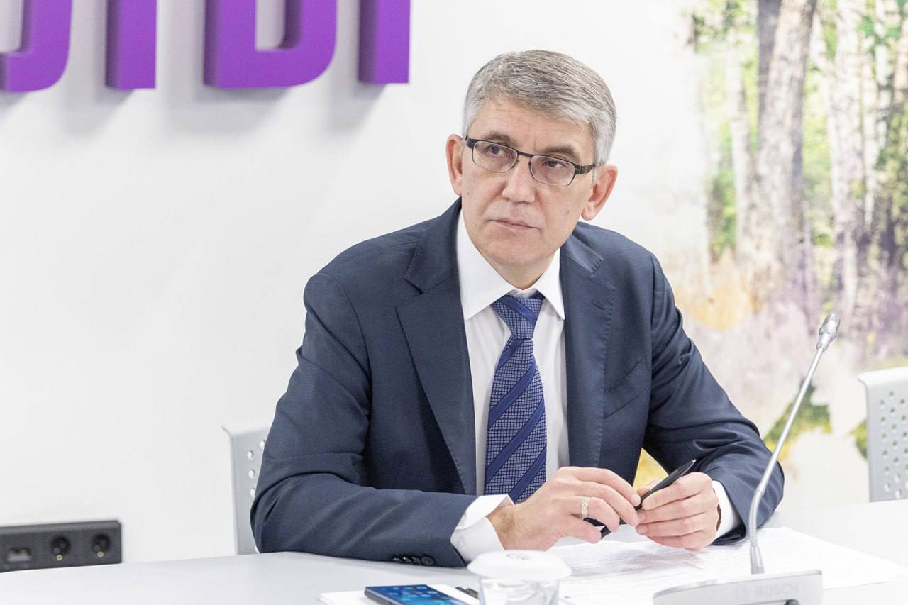 Дмитрий Миляев: Провел встречу с молодыми учеными Дмитрий Миляев: Провел встречу с молодыми учеными