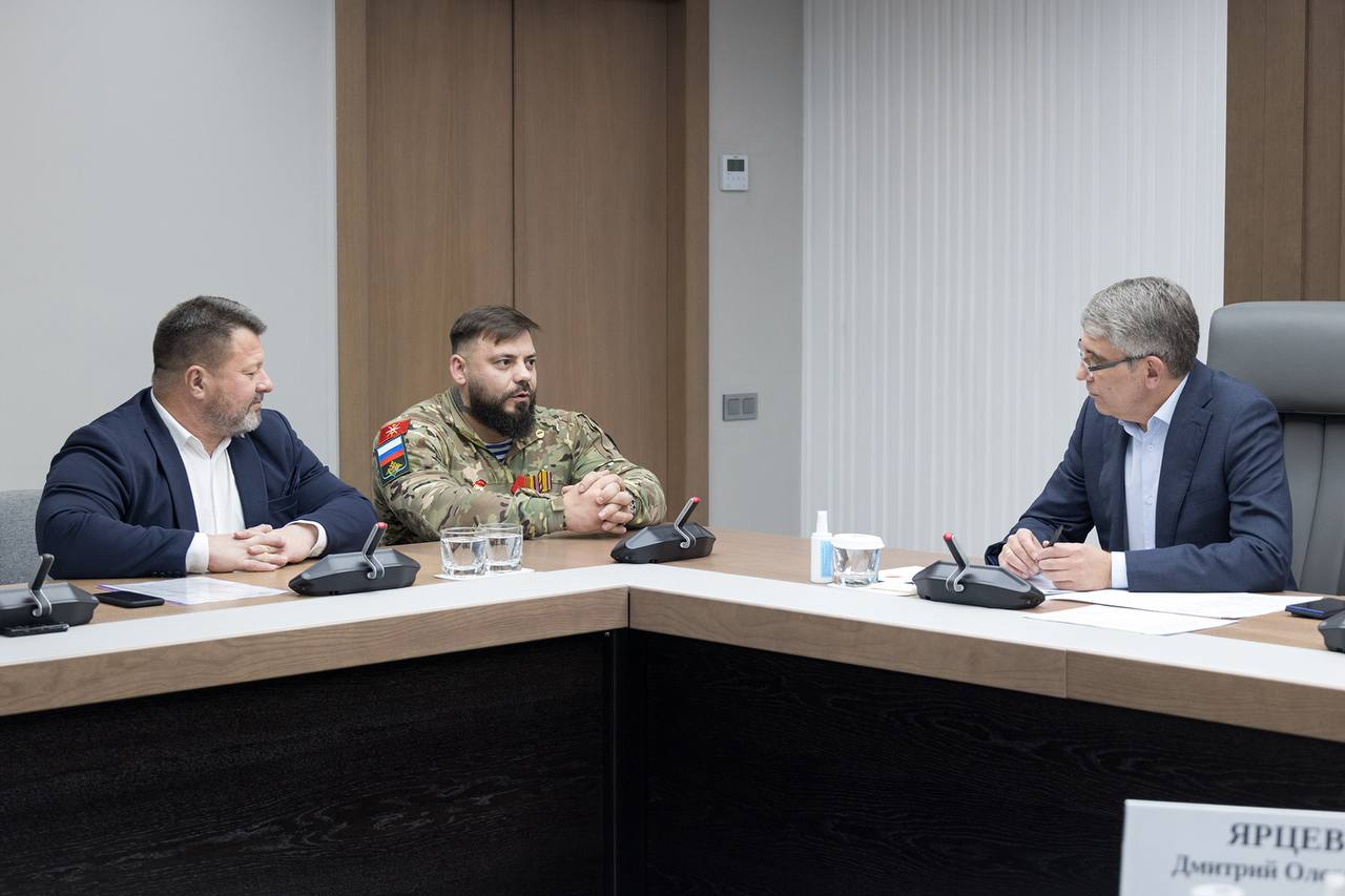 Дмитрий Миляев: Вчера встретился с жителями региона на личном приеме Дмитрий Миляев: Вчера встретился с жителями региона на личном приеме