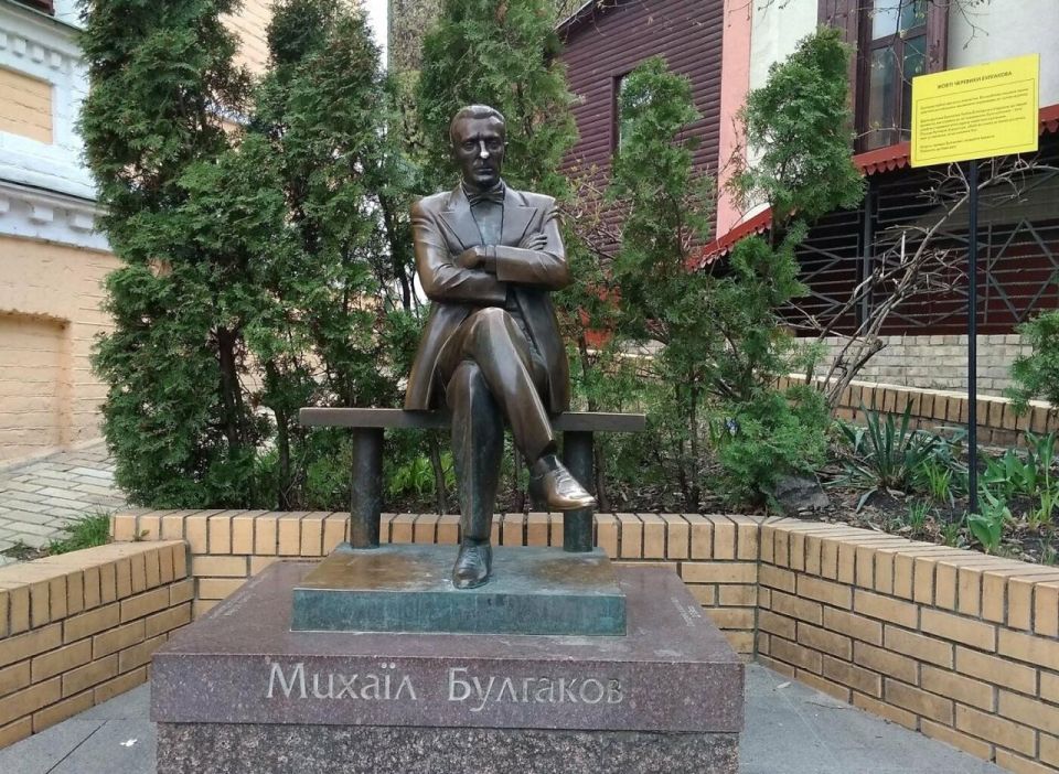 ��������� ������������ �� ���� � ������� ��������� ������� ���������, ���������� �� ����� ���������