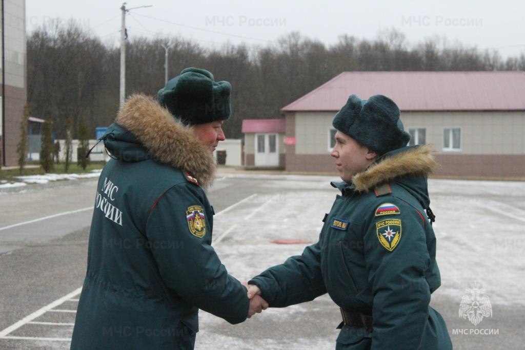 В Тульском спасательном центре МЧС России военнослужащие приняли Военную присягу В Тульском спасательном центре МЧС России военнослужащие приняли Военную присягу