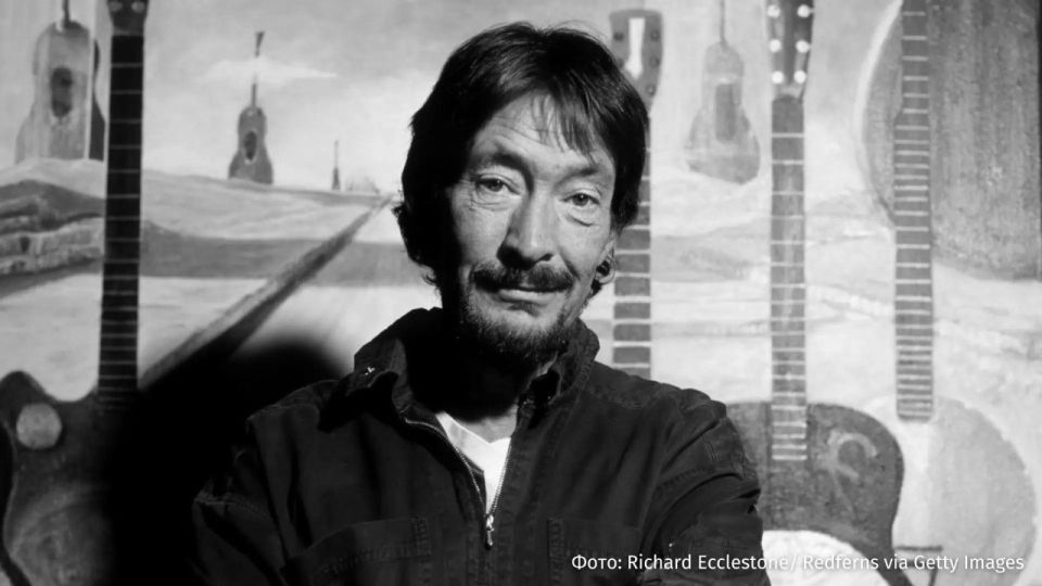 Британский певец Крис Ри скончался в возрасте 74 лет, сообщил телеканал Sky News со ссылкой на семью