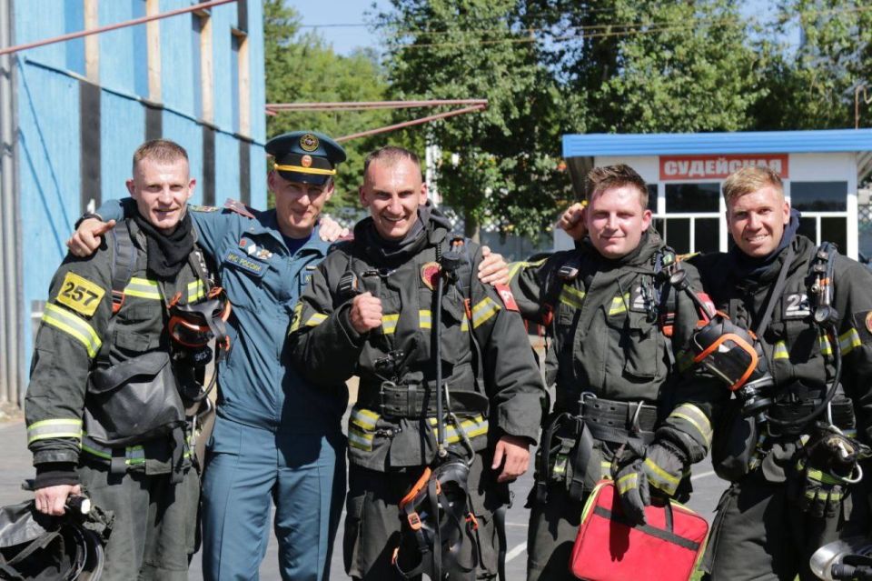 В России отмечают День спасателя РФ