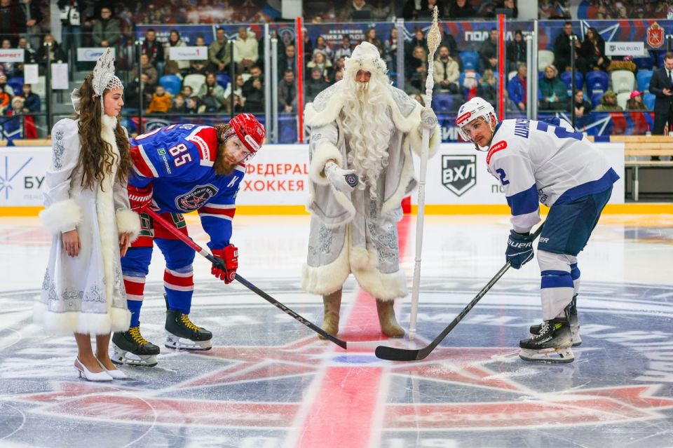Праздник спорта: в Туле прошел новогодний хоккейный матч
