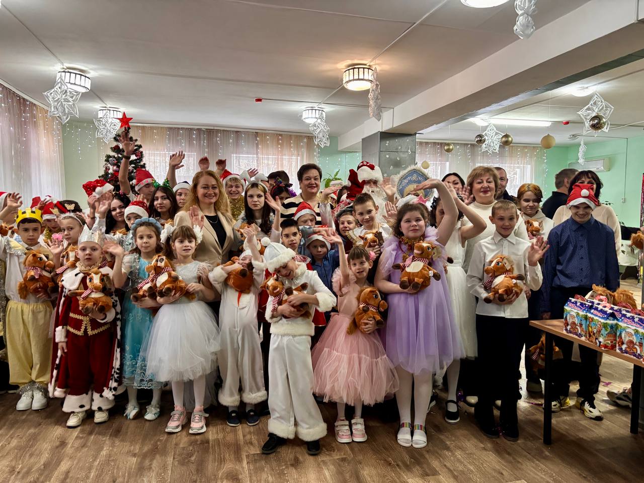 Александр Хинштейн: Несмотря на расстояние, — мы рядом Александр Хинштейн: Несмотря на расстояние, — мы рядом