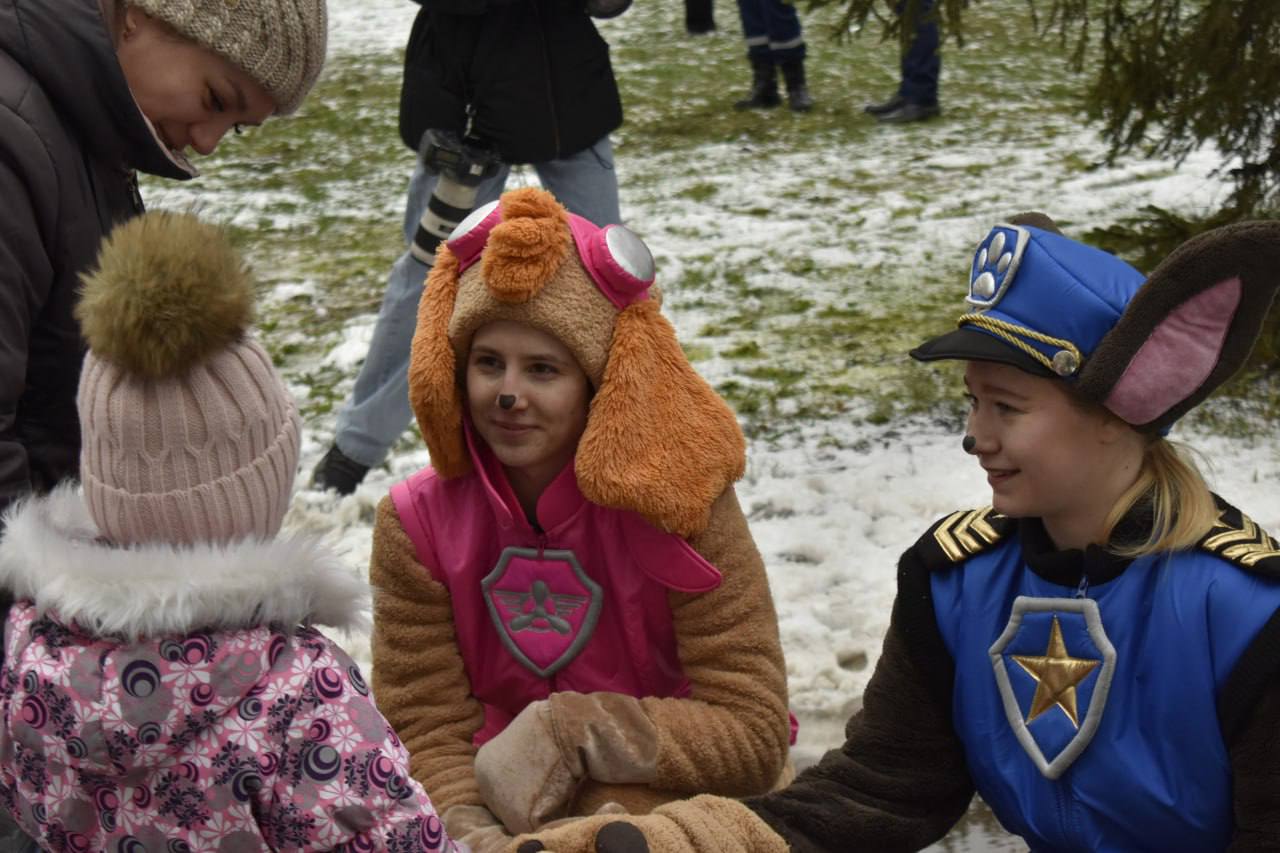 Дмитрий Миляев: Новогоднее волшебство для юных пациентов больниц региона Дмитрий Миляев: Новогоднее волшебство для юных пациентов больниц региона