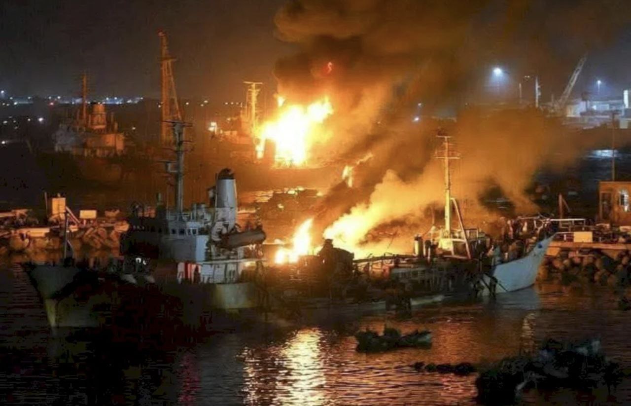 WarGonzo: Саудовская коалиция нанесла удары по порту в Йемене