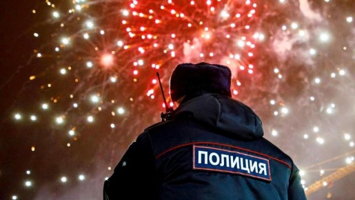 Тульские полицейские обеспечивают безопасность граждан в новогоднюю ночь
