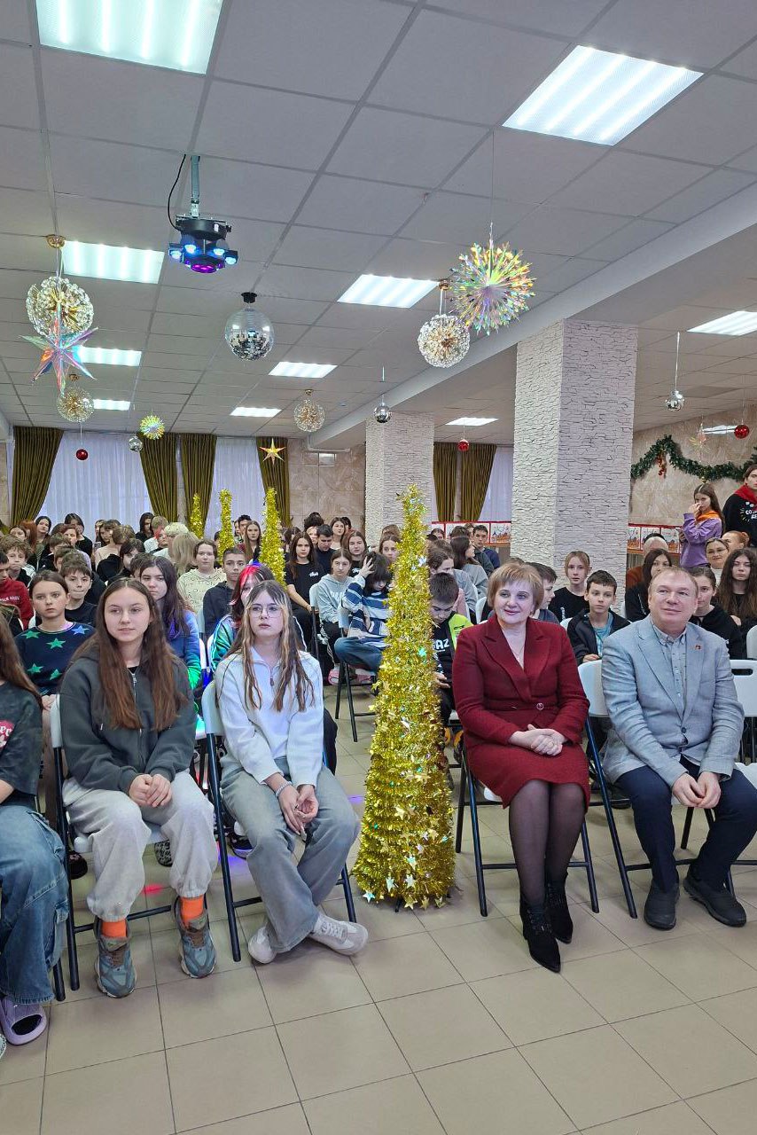 Более 100 детей из Мариуполя встретили Новый год в Тульской области Более 100 детей из Мариуполя встретили Новый год в Тульской области