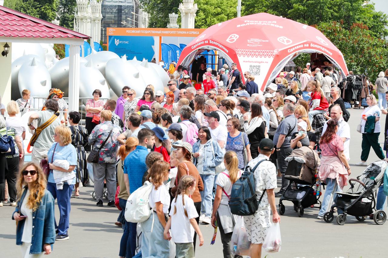 Дмитрий Чернышенко и Максим Решетников: 76 регионов России уже подтвердили участие в форуме «Путешествуй!» Дмитрий Чернышенко и Максим Решетников: 76 регионов России уже подтвердили участие в форуме «Путешествуй!»