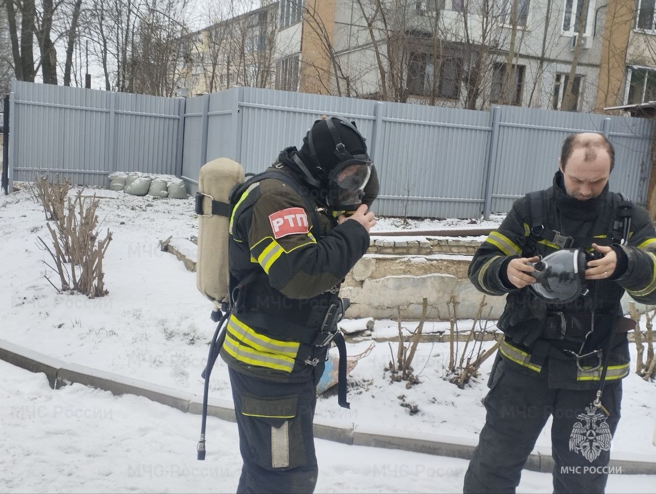 В одном из дошкольных учреждений Ясногорского района прошли пожарно-тактические учения В одном из дошкольных учреждений Ясногорского района прошли пожарно-тактические учения