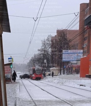 ДТП с участием трамвая произошло на остановке «Ул. Декабристов»