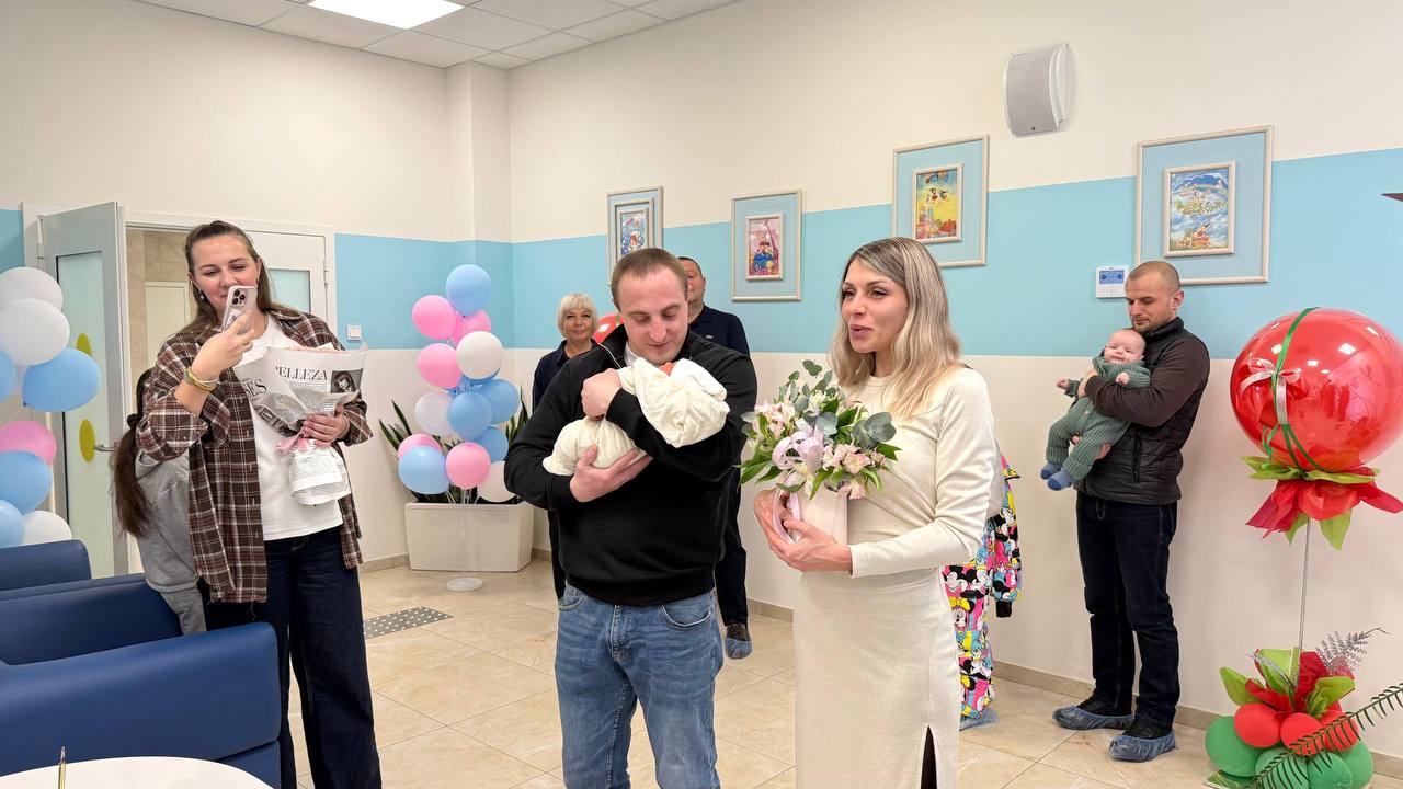 Дмитрий Миляев: В Туле выписали домой малышку Майю - первую новорожденную 2026 года