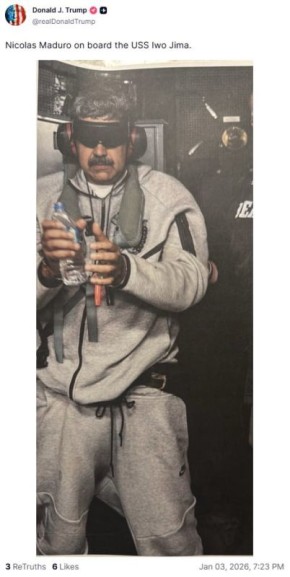 Трамп показал фото захваченного Мадуро на корабле ВМС США