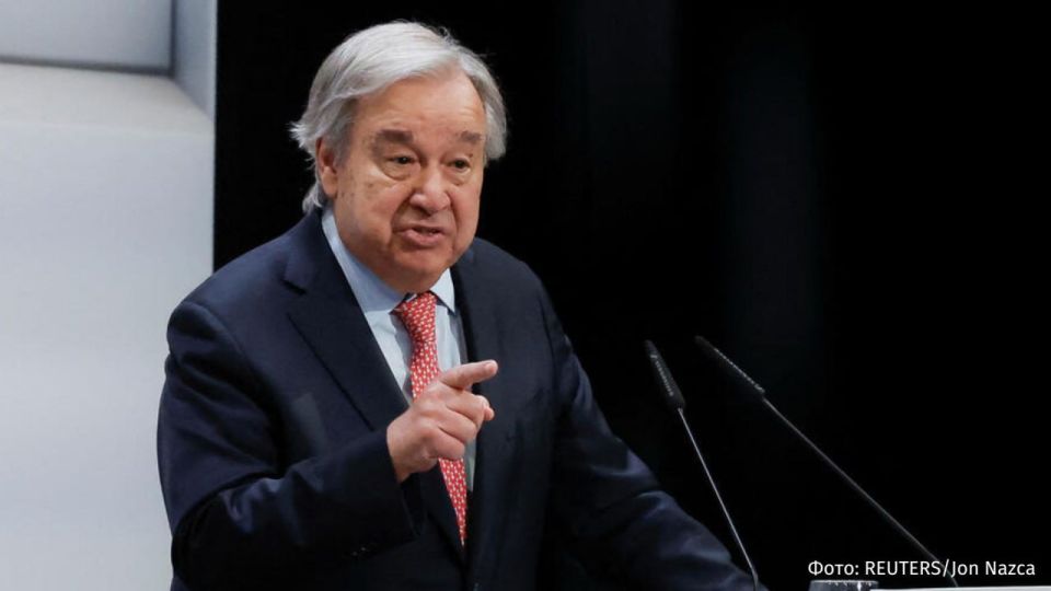 Генсек ООН Антониу Гутерриш глубоко встревожен недавней эскалацией конфликта в Венесуэле, пишет Reuters