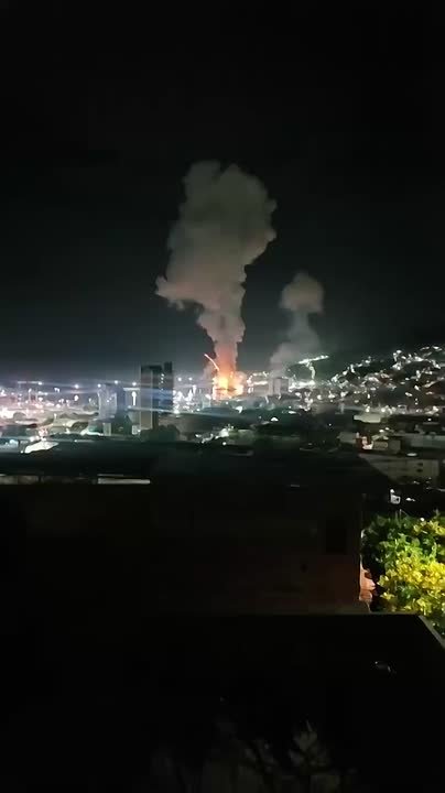 Олег Царёв: Авиаудары США по порту в Каракасе, Венесуэла