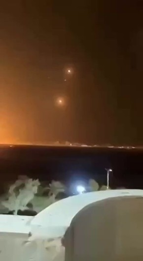 Новые кадры сильнейшего обстрела столицы Венесуэлы публикуют СМИ