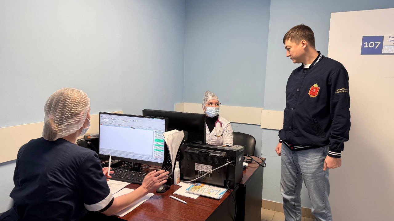 Приоритет — здоровье: министр здравоохранения региона следит за работой медучреждений в праздничные дни Приоритет — здоровье: министр здравоохранения региона следит за работой медучреждений в праздничные дни