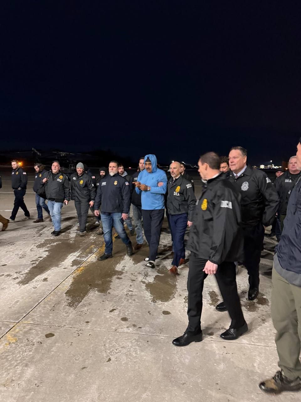 Сергей Колясников: Кадры прибытия президента Венесуэлы Николаса Мадуро в Нью-Йорк Сергей Колясников: Кадры прибытия президента Венесуэлы Николаса Мадуро в Нью-Йорк