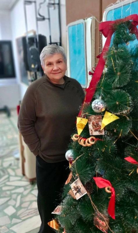 А нам некогда скучать!. В Новомосковском музее проводят новогодние мастер-классы для детей