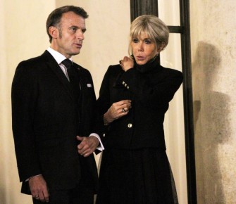 ��� � ������ ������� ��������� 10 ������� �� ���� � ������ � ������ ������, �������� ������������ France Info