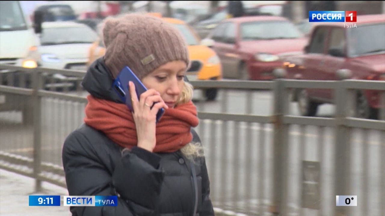 Перелом луча, вывих плеча: какие самые частые травмы при падении со смартфоном в руке