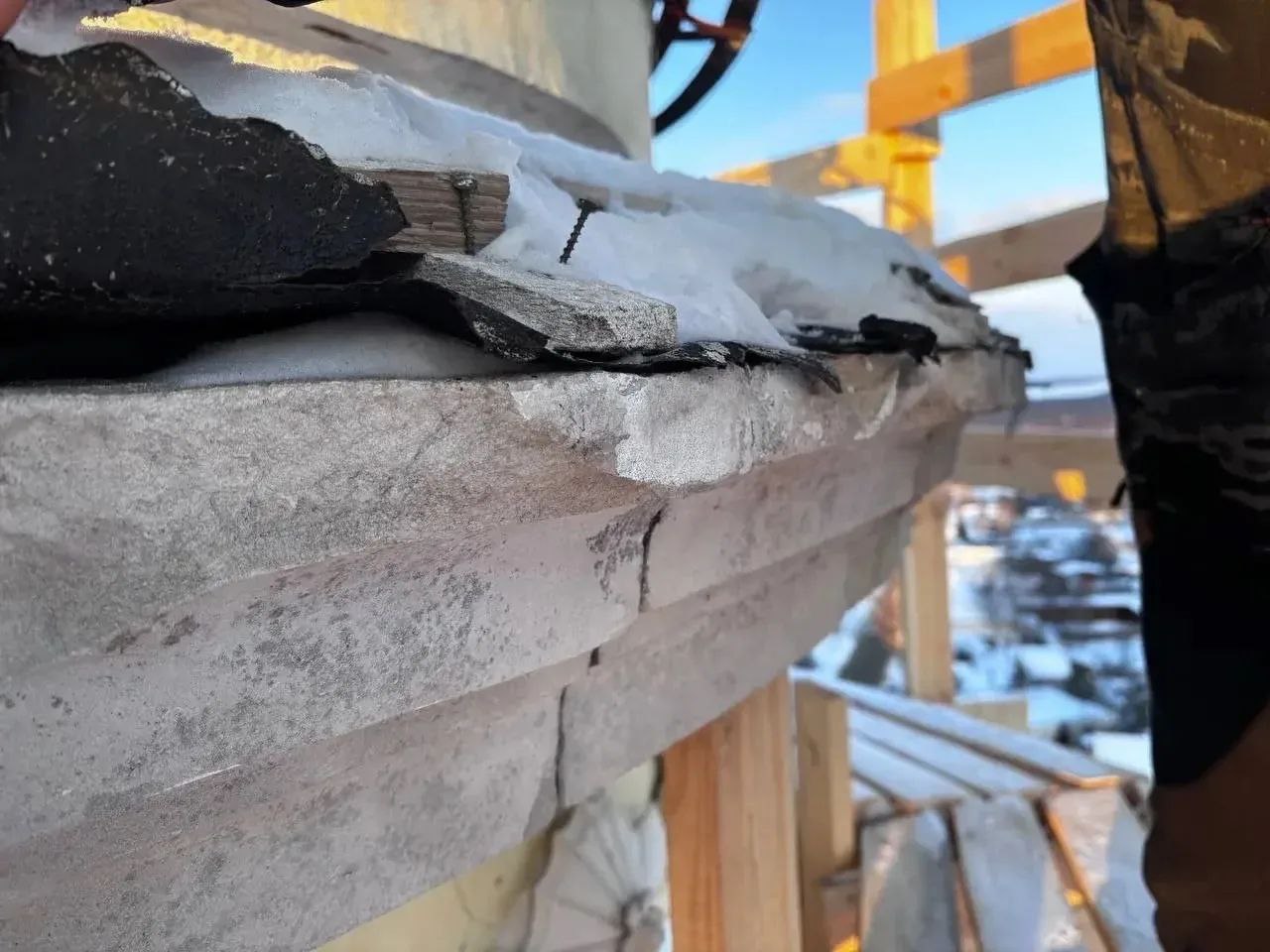 Настоящее рождественская радость: Никольский собор в Епифани, пострадавший от атаки дрона в мае прошлого года, восстанавливают Настоящее рождественская радость: Никольский собор в Епифани, пострадавший от атаки дрона в мае прошлого года, восстанавливают