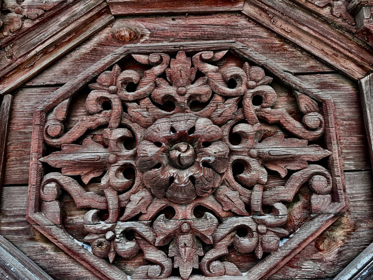 Александр Сладков: Суздаль великолепен своим Православием, русскостью, недосказанностью в убранстве и, тем не менее, уютом Александр Сладков: Суздаль великолепен своим Православием, русскостью, недосказанностью в убранстве и, тем не менее, уютом