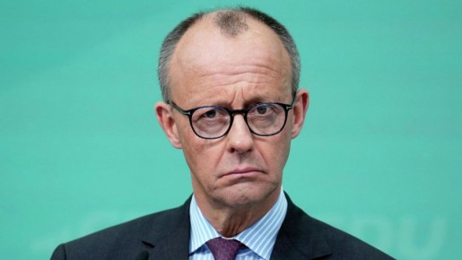 Канцлер ФРГ Мерц назвал невозможным развертывание многонациональных сил в рамках гарантий безопасности для Украины без согласия России