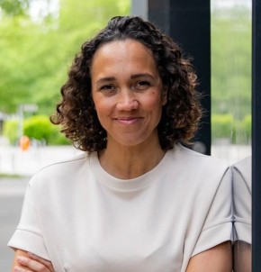 ������ �������� ��������� ��������������� ������ ������ ������� ���������, ��� �������� ������ � ������ ������� �� ������� � ������������ ��������� ����� �����-����������