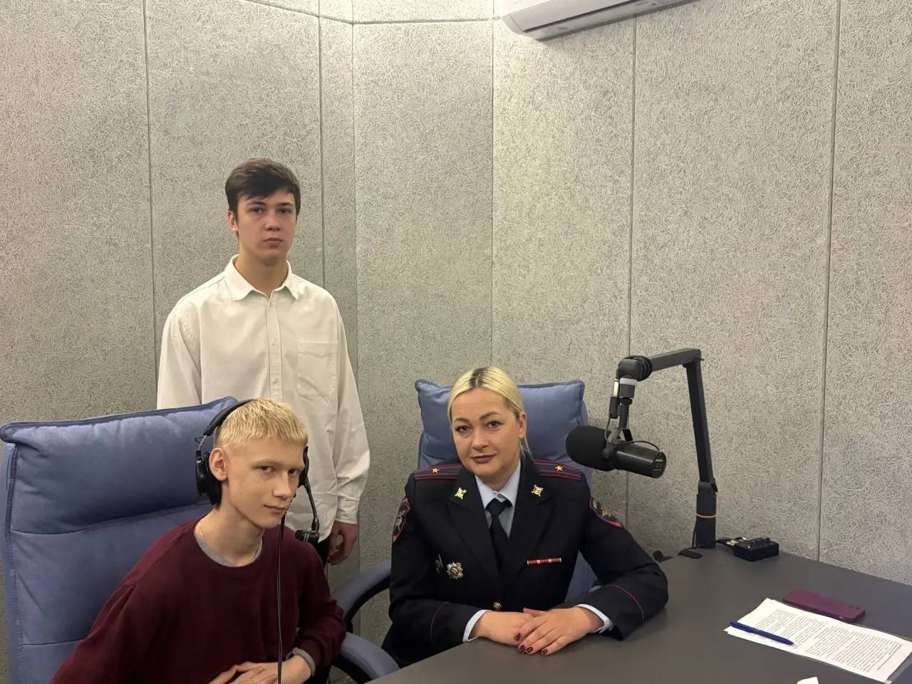 Госавтоинспекция Тульской области совместно с представителями объединения ЮИД представляют новую радиопрограмму