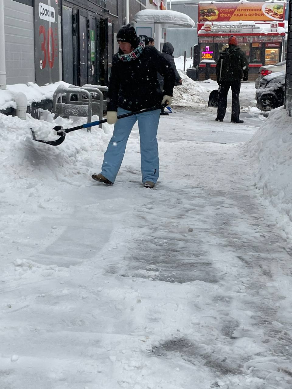 «Снежный субботник» в Туле «Снежный субботник» в Туле