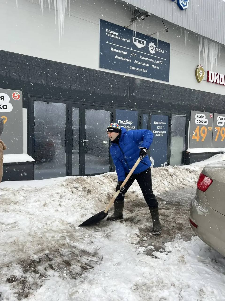 «Снежный субботник» в Туле «Снежный субботник» в Туле