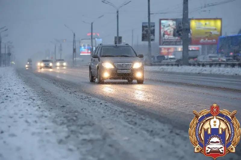 Сотрудники Госавтоинспекции Тульской области рекомендуют водителям воздержаться от поездок на автомобиле в связи с обильными осадками