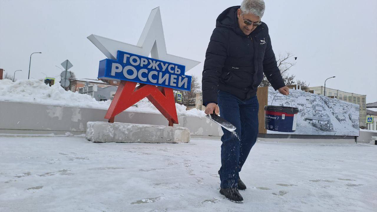 Против стихии вместе: в Тульской области проходит зимний субботник Против стихии вместе: в Тульской области проходит зимний субботник