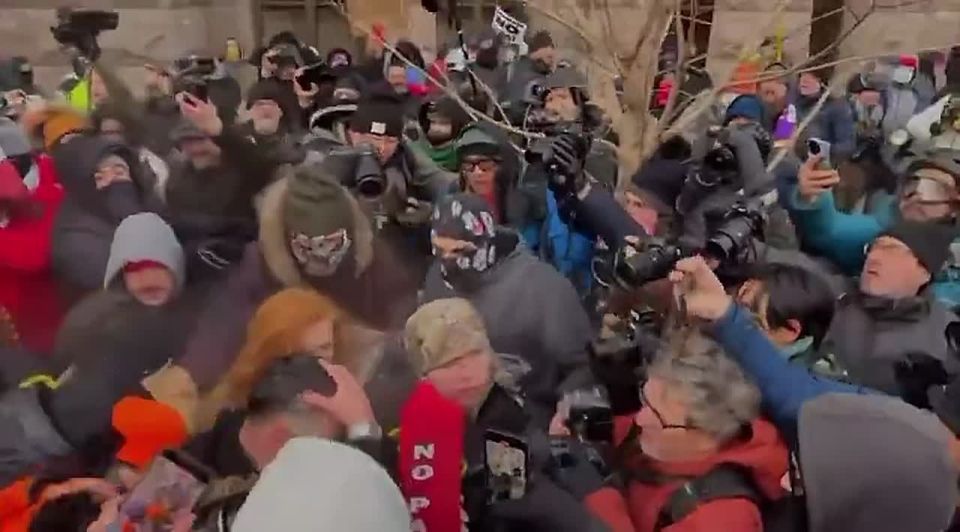 ����� ������������ ������ ������������ �������������� ������ (ICE) ��������� � ������ ������������ ����� ������ �����