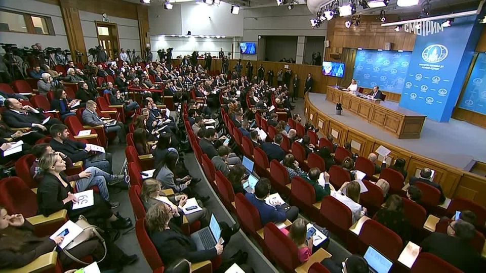 Сергей Лавров — о том, почему Британию, не нужно называть Великобританией