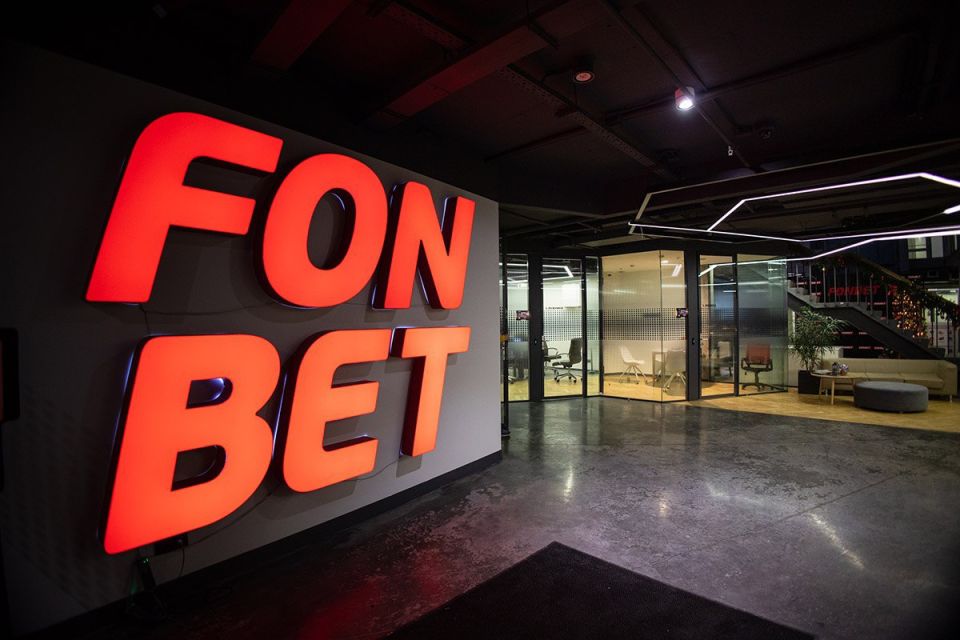 �������� Fonbet ����� � ������� ������������� ������ �� ������ 2025 ���� �� ������� hh.ru � ��� ������ 20-� ����� � ��������� �������� ��������
