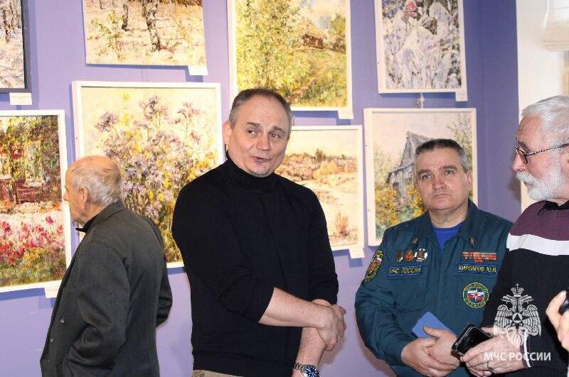 Ветераны и огнеборцы 58 пожарно-спасательной части Одоева посетили церемонию открытия выставки картин «Родная земля» Ветераны и огнеборцы 58 пожарно-спасательной части Одоева посетили церемонию открытия выставки картин «Родная земля»