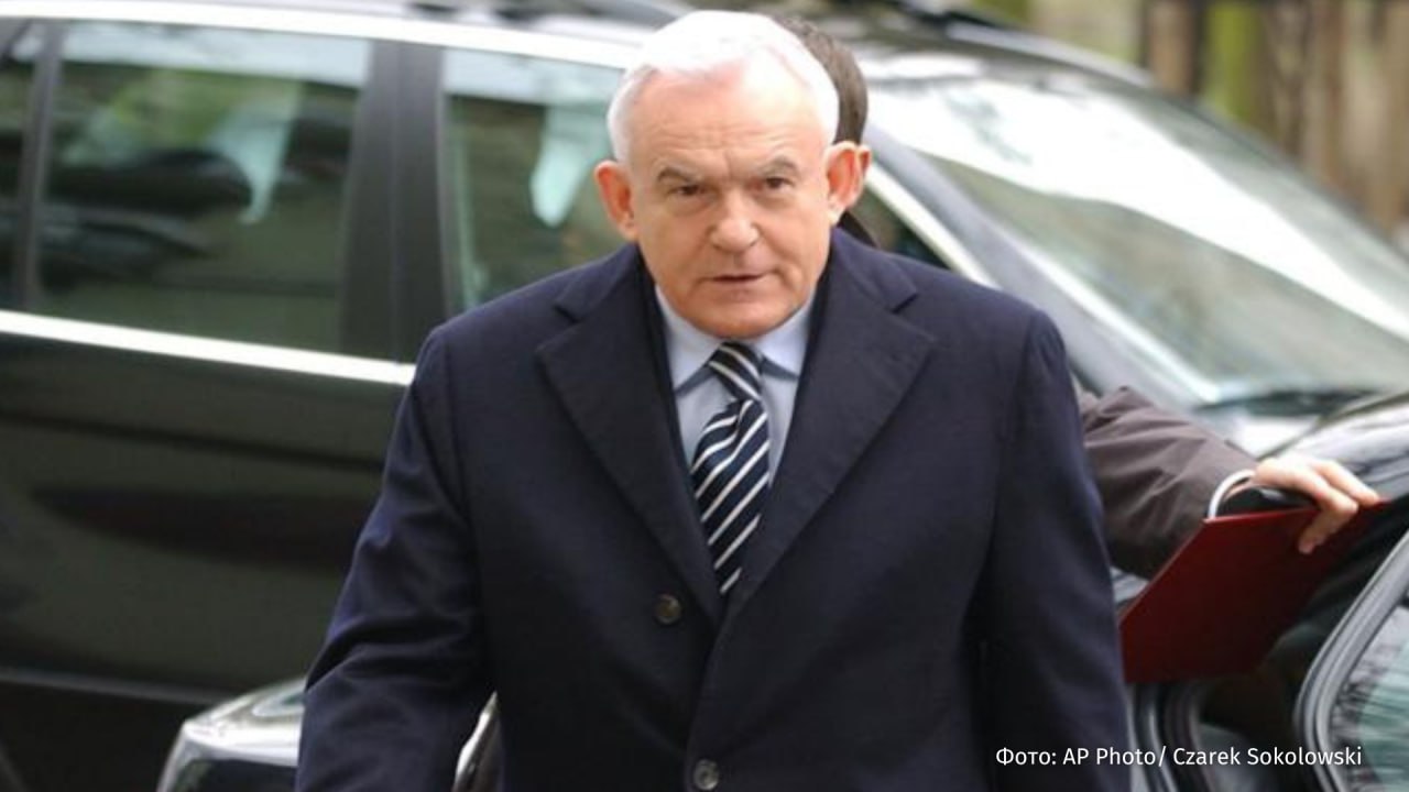 "Давос — идеальная сцена для такого театра"