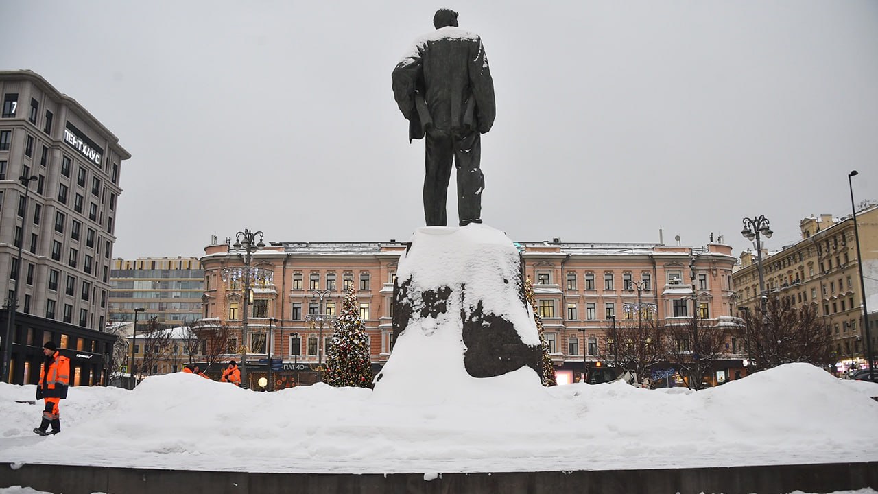 Сильные снегопады возвращаются в столицу