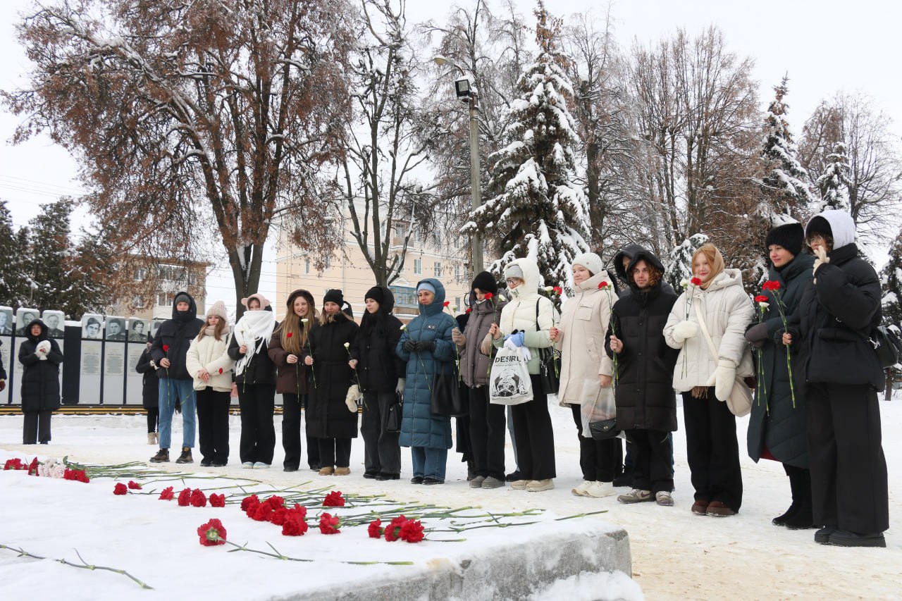 Администрация Новомосковска организовала для студентов День открытых дверей Администрация Новомосковска организовала для студентов День открытых дверей