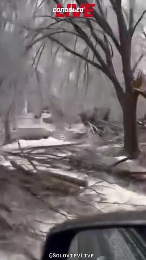 � ��� ��-�� ������� ������ ������� �� ������ 30 �������, 560 ����� ������� �������� ��� ��������������, � ����� 12 ����� ���������� ��������, �������� Associated Press