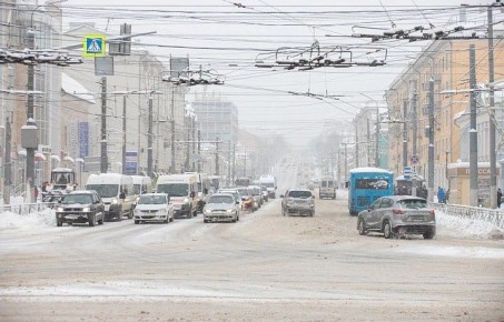 В Тульской области объявили метеопредупреждение из-за снега и гололёда