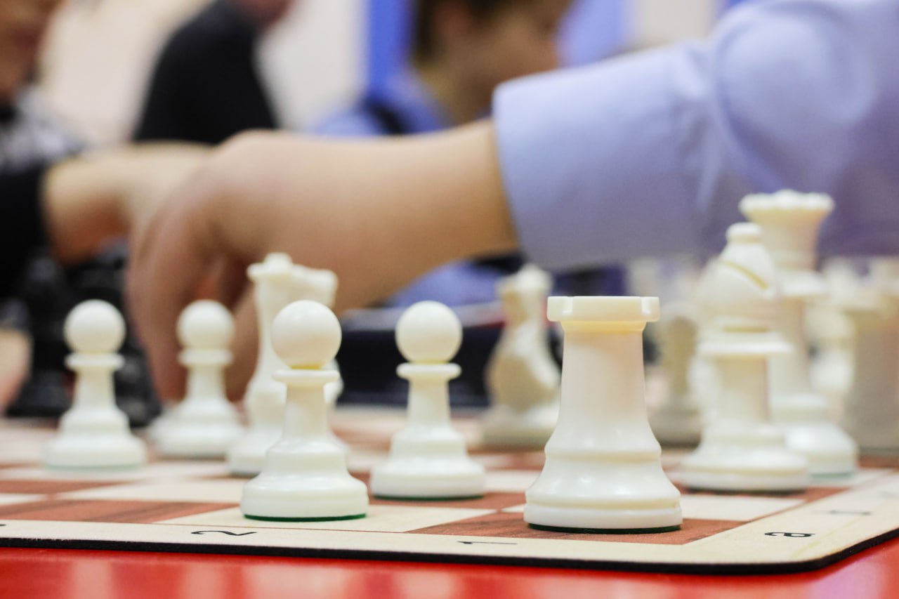 Руслан Бутов: В Новомосковске открылась шахматная школа! Руслан Бутов: В Новомосковске открылась шахматная школа!