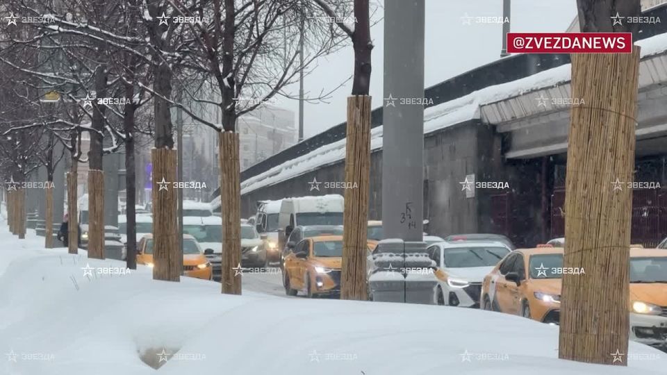 ���������� ������ ��������� � ������ � 30 ������ �� 3 �������