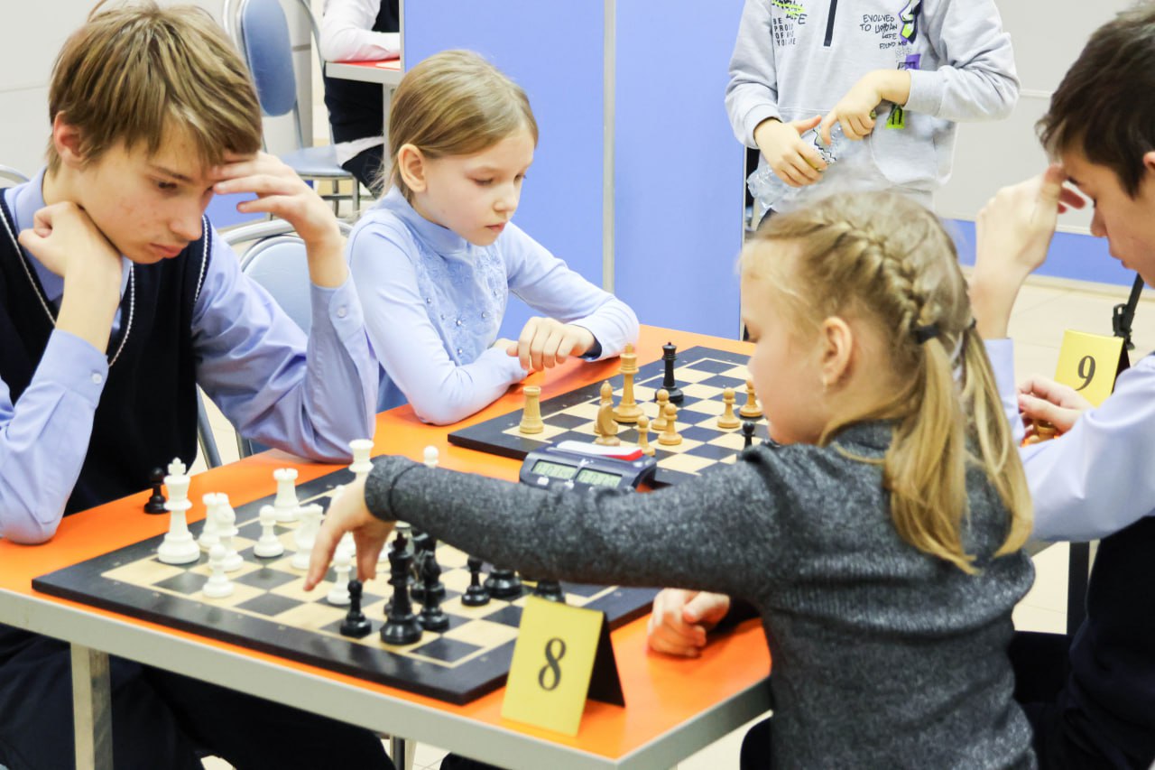 Руслан Бутов: В Новомосковске открылась шахматная школа! Руслан Бутов: В Новомосковске открылась шахматная школа!